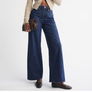 Abercrombie High Rise The Wide Leg Curve Love Jeans